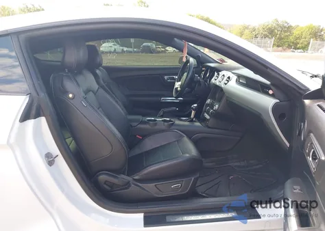 2016 Ford Mustang Ecoboost z USA, uszkodzony, nr VIN 1FA6P8TH4G5325680